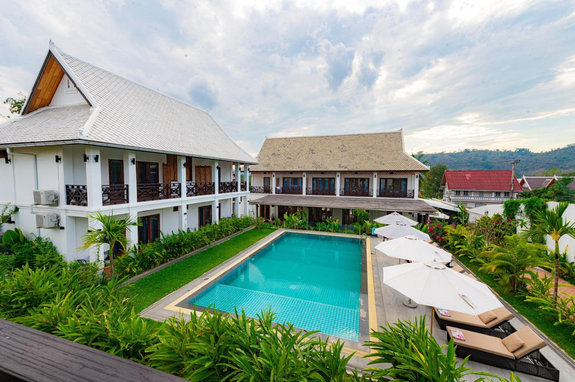 Madilao Hotel Луангпхабанг Экстерьер фото